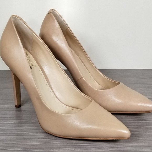 Vince Camuto Kain Pointed Toe Pump, Nude Leather, Womens Size 8.5 / 38.5 - Picture 3 of 10
